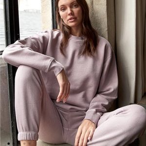 Goodlife Clothing Women’s Sun Faded Venice Terry Crew- color Mauve